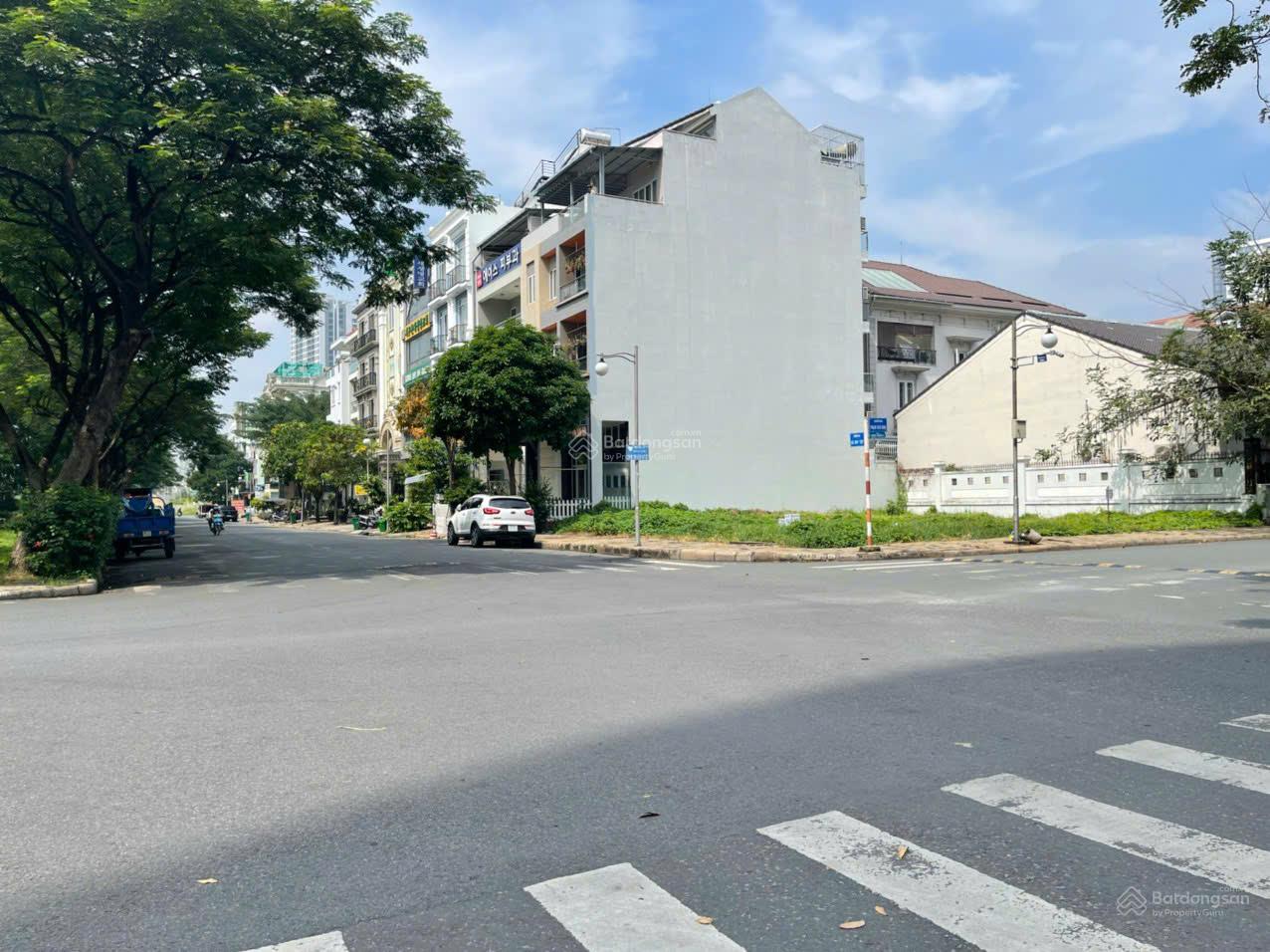 Đất nhà phố góc 2 mặt tiền đường Hà Huy Tập và Phạm Văn Nghị, 275m² - Vị trí đắc địa, giá 120 tỷ!