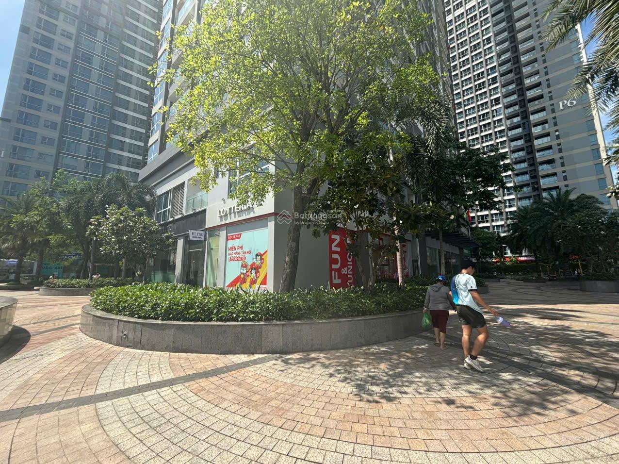 Cho thuê Shophouse siêu vị trí, đối diện công viên - Vinhomes Central Park 190m² chỉ 270 triệu