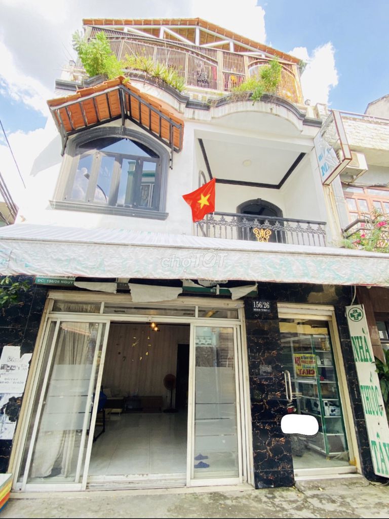 Nhà mặt tiền Nguyễn Văn Linh, Quận 7, 66m² giá 10 tỷ - Chính chủ bán gấp!