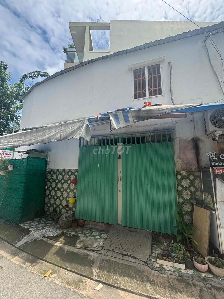 Nhà cho thuê tại Chợ Cây Xoài, Quận 2 - Diện tích 40m², máy lạnh, gác suốt