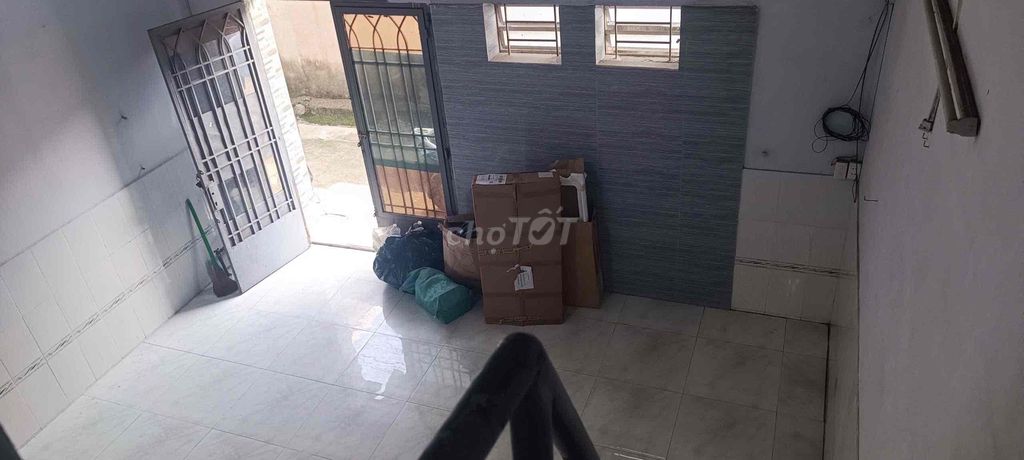 Nhà cho thuê đường Võ Thị Thừa, Quận 12, 50m² - Giá 4.5 triệu, gần chợ và trường học!