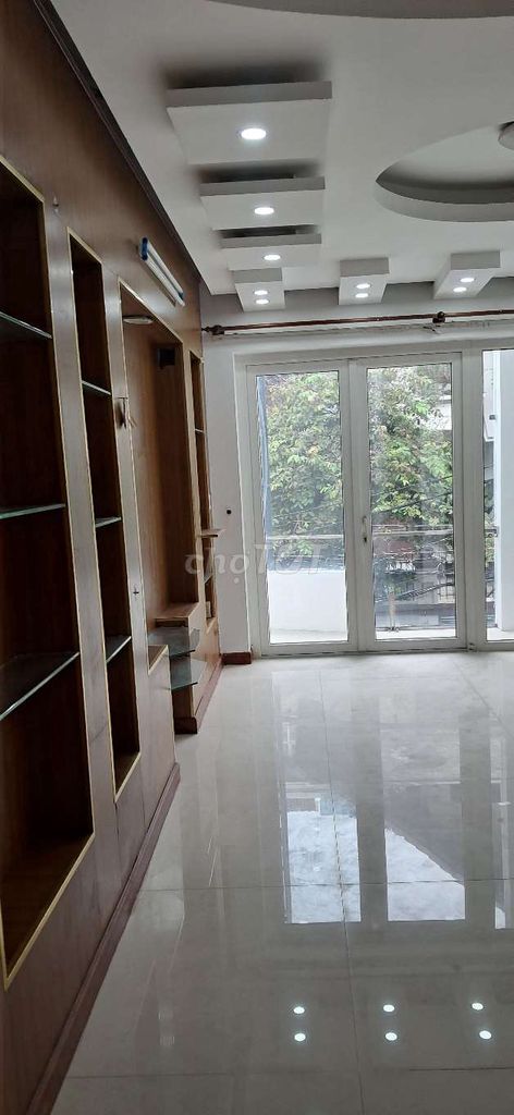 Cho thuê nhà nguyên căn Bình Thạnh 91m² giá 49 triệu - Gần Đại học Ngoại thương!