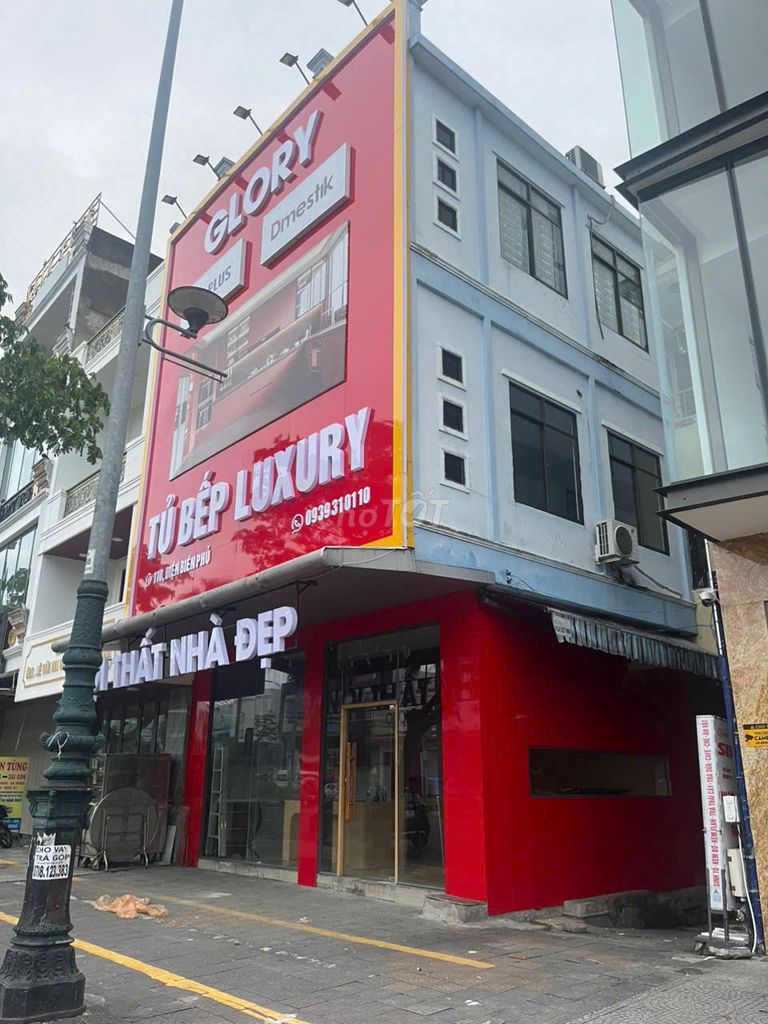 Nhà phố mặt tiền Điện Biên Phủ - Đà Nẵng 115m² giá 8.5 tỷ - Lô góc 2 mặt tiền thuận lợi kinh doanh!