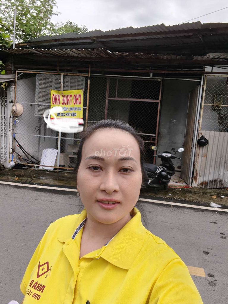 Cho thuê kho mặt tiền Phú Định Quận 8 240m² giá 16 triệu - Cơ hội không thể bỏ qua!