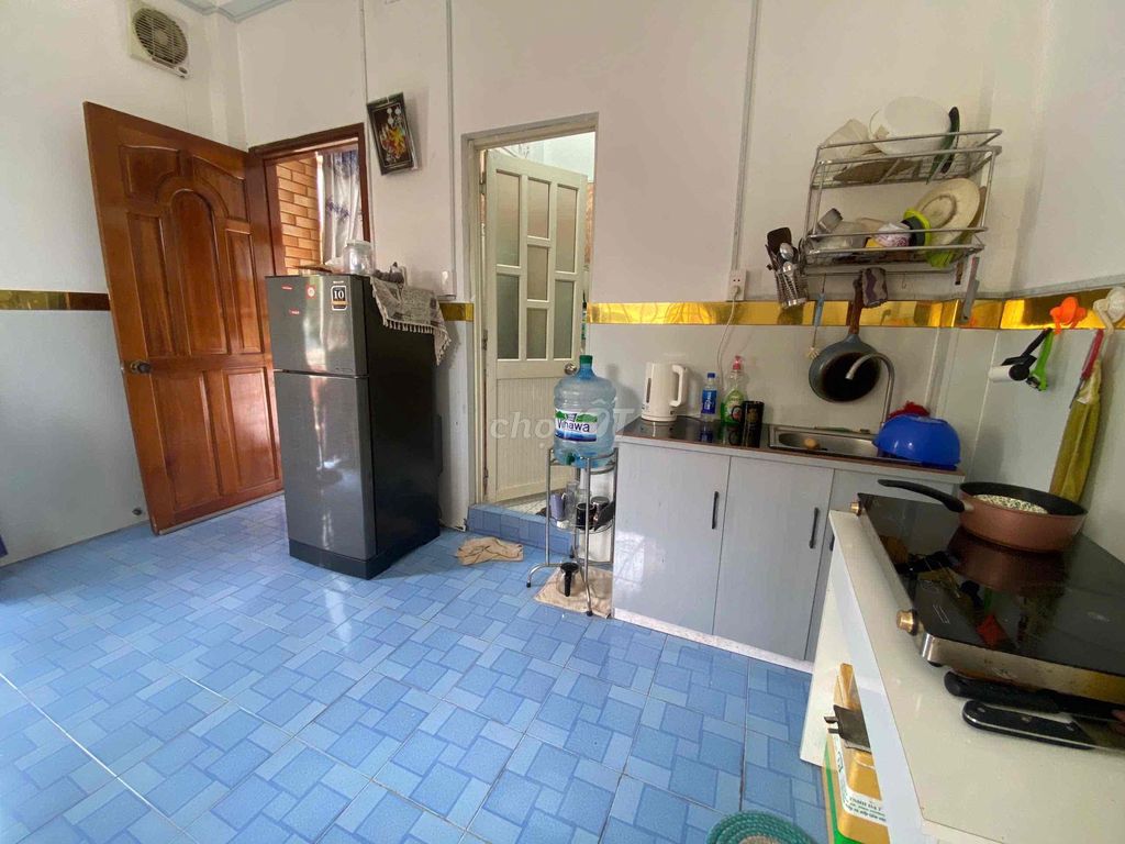 Phòng trọ Quận 12 30m² giá 4 triệu - Nội thất đầy đủ, thoáng mát