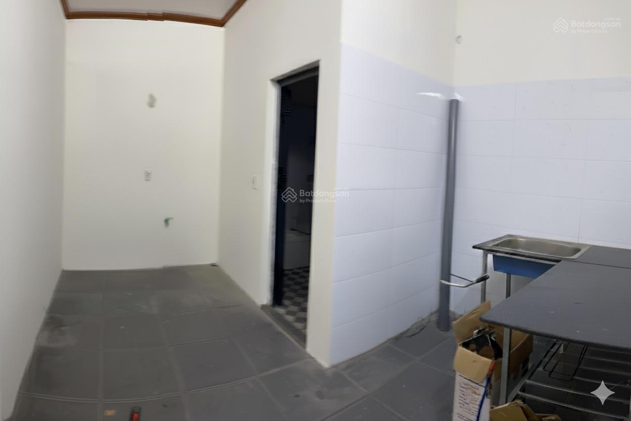 Cơ hội vàng! Cho thuê combo lô góc mặt tiền ĐT455 + kho xưởng, tổng diện tích trên 200m²