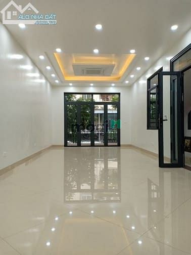 Nhà cho thuê đường 800A, Cầu Giấy - 55m², Giá 13 triệu - Sẵn sàng ở ngay!