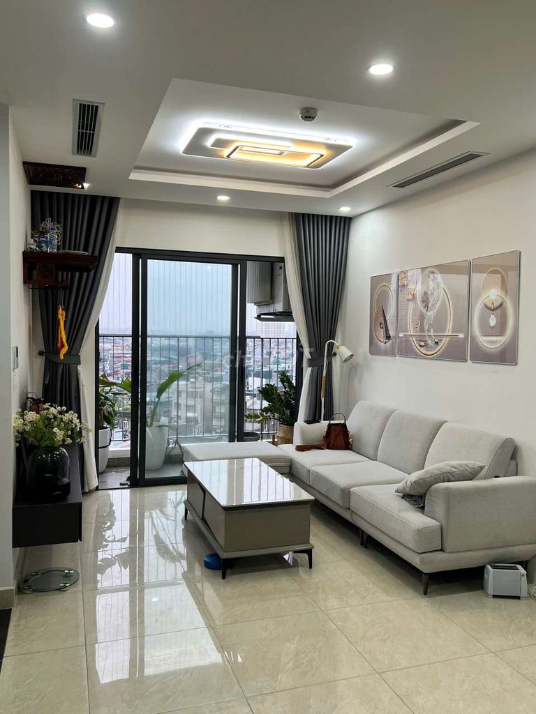 Căn hộ Feliz Homes Hoàng Mai 73m² giá 13.5 triệu - Full nội thất, view bể bơi!