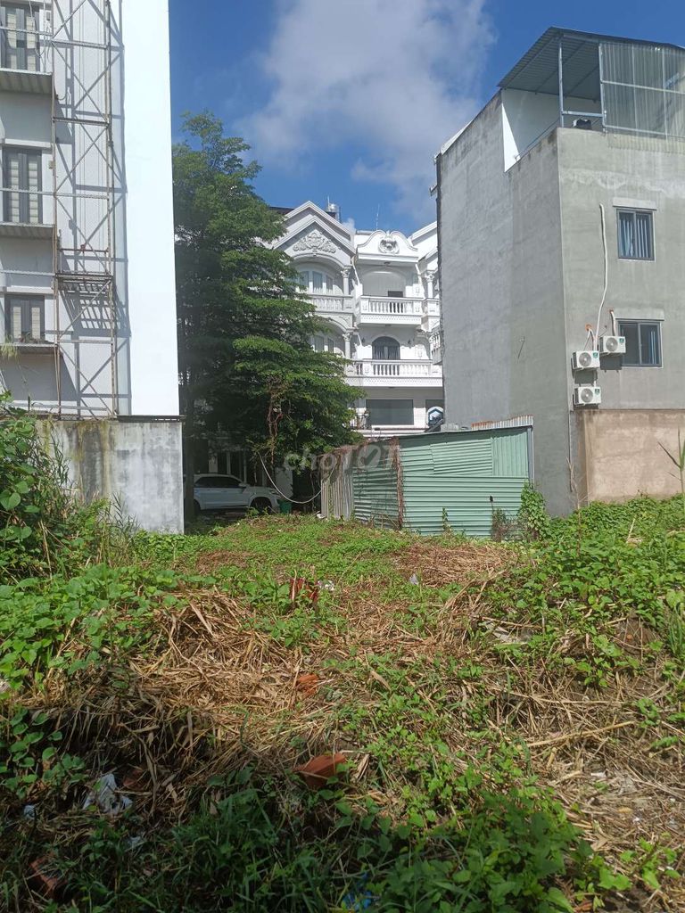 Đất nền 2 mặt tiền KDC Rạch Tôm, Lê Văn Lương, Nhơn Đức, Nhà Bè 110m² - Giá tốt, thương lượng!