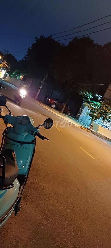 Cho thuê phòng 20m² nhà mặt tiền đường Hồng Lạc - Gần chợ Tân Bình chỉ 3 triệu/tháng!