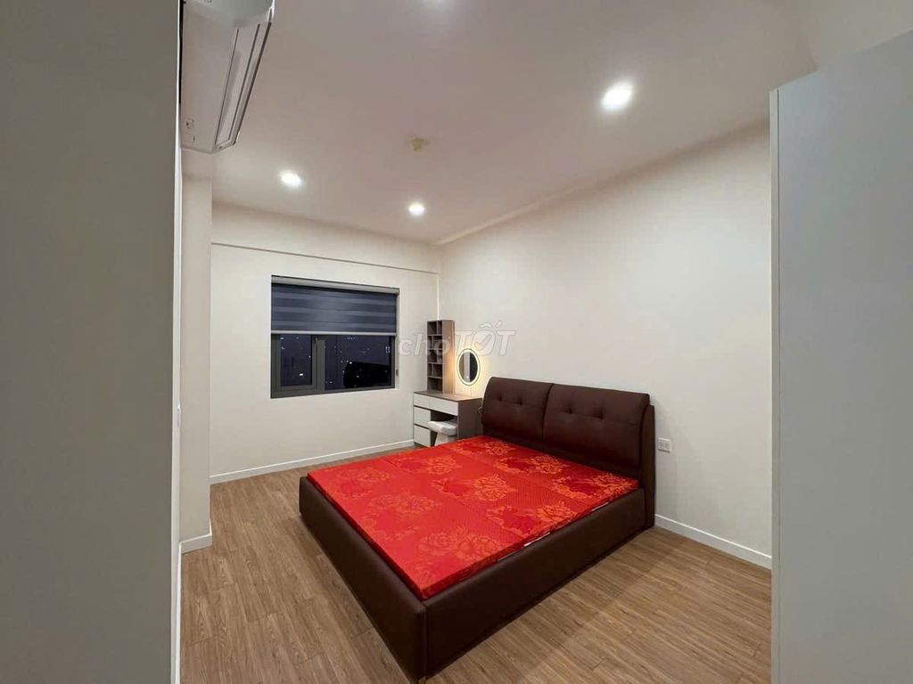 Căn hộ Diamond Lotus Quận 8 79m² giá 16 triệu - Nội thất đầy đủ, view đẹp!