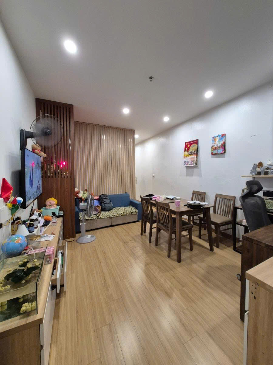 Bán nhà mặt phố Hoàng Quốc Việt 55m² giá 37 tỷ - Kinh doanh sầm uất