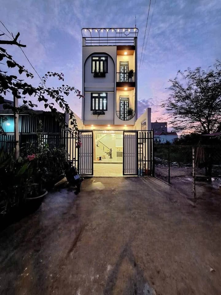 Nhà mặt tiền Quới An, Thạnh Xuân, Q.12, 65.5m² giá 5.35 tỷ - Đầu tư sinh lời ngay!