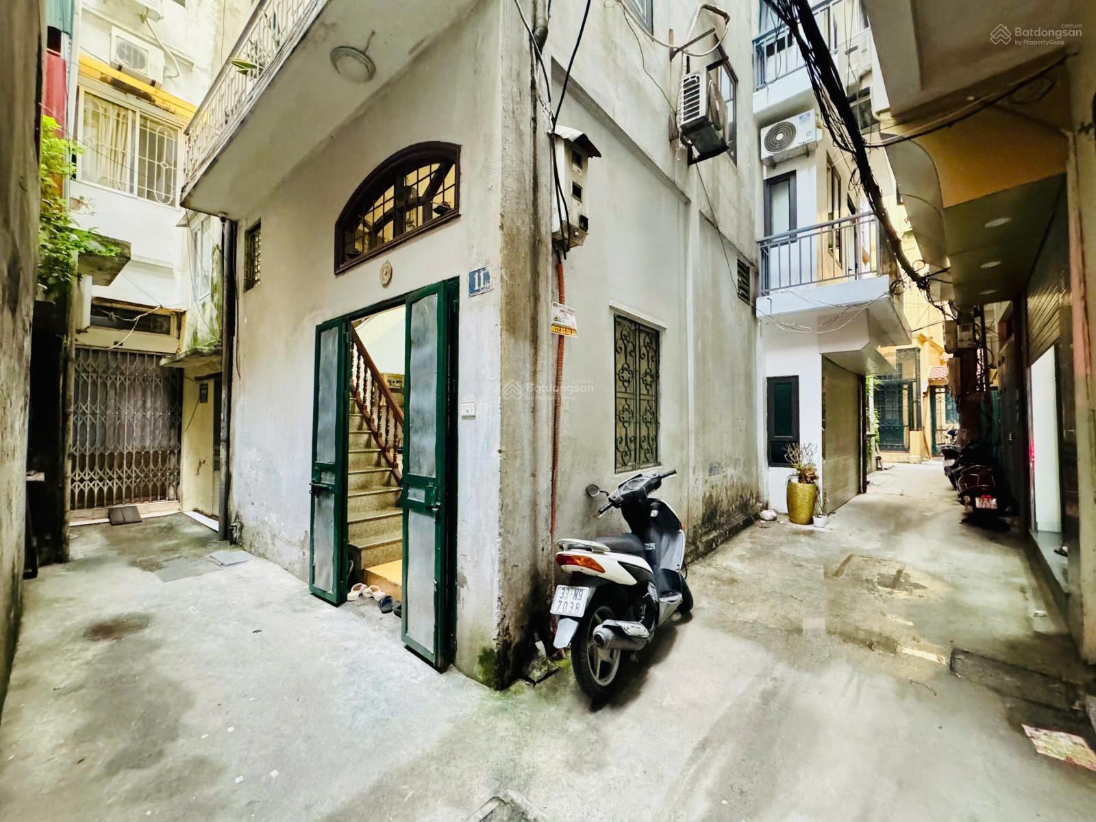 Nhà bán siêu hiếm tại Đống Đa, Hà Nội 17,6m² giá 3.85 tỷ - Đầu tư sinh lời ổn định!