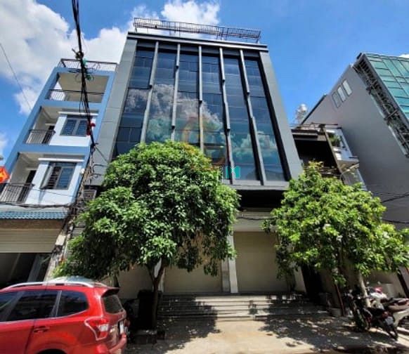 Bán mặt tiền Nguyễn Gia Trí, Bình Thạnh 240m² giá 80 tỷ - Đầu tư sinh lời cực cao!