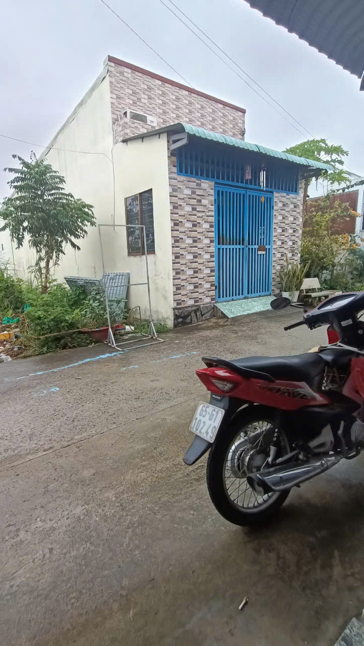 Nhà cho thuê 2 phòng ngủ tại hẻm 9 Phạm Ngọc Hưng - Giá 4 triệu, nội thất đầy đủ