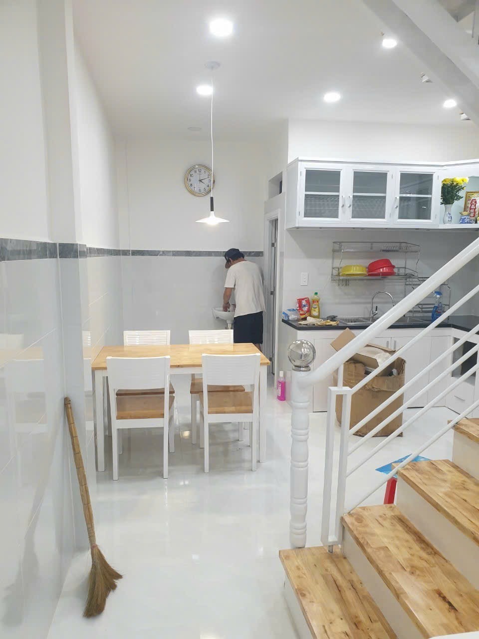 Nhà 2 tầng Lê Trọng Tấn, 61m², giá 5.95 tỷ - Sát đường lớn ô tô vào tận nhà!