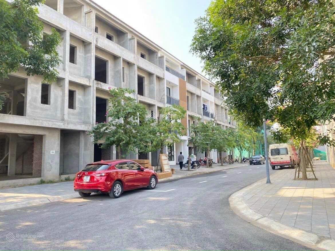 Biệt thự Ecopark 80m² giá 12 tỷ - Hướng Đông Nam phong thủy