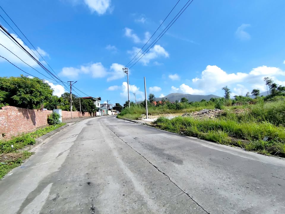 Đất nền Thanh Sơn Uông Bí 97m² giá chỉ 800 triệu - Đầu tư sinh lời ngay!