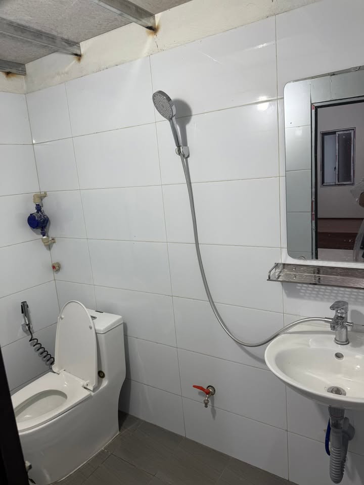 Phòng cho thuê ngõ 173 Tam Trinh 25m² - Nhà mới hoàn thiện, an ninh đảm bảo!