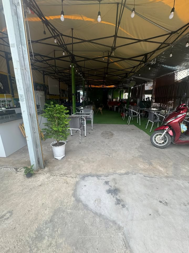 Quán ăn + Cafe Mặt Tiền Mã Lò, Bình Tân 128m² giá 15 triệu - Sang nhượng nhanh!