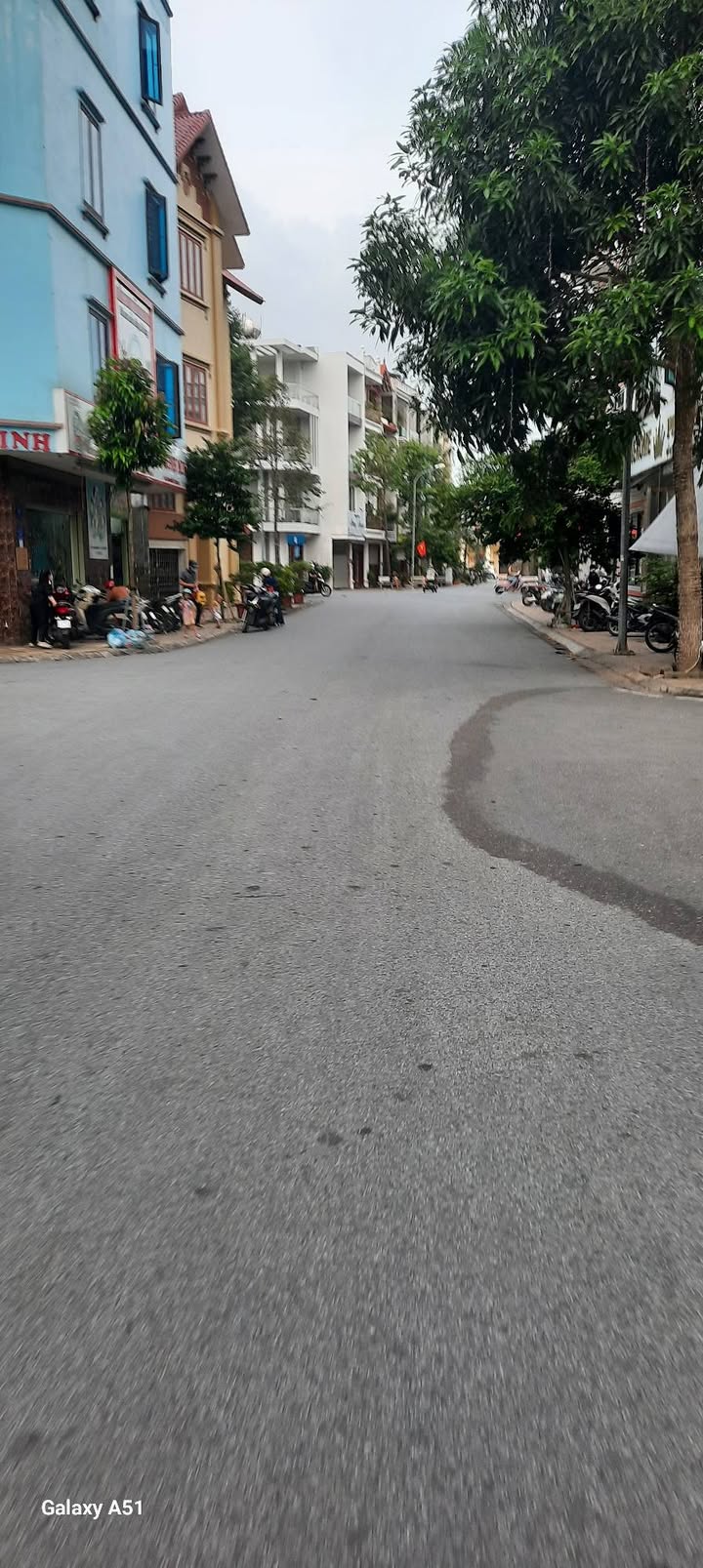 Đất nền 63m² khu đô thị Petro Thăng Long-Quang Trung giá chỉ 4 tỷ - Sổ hồng trao tay!