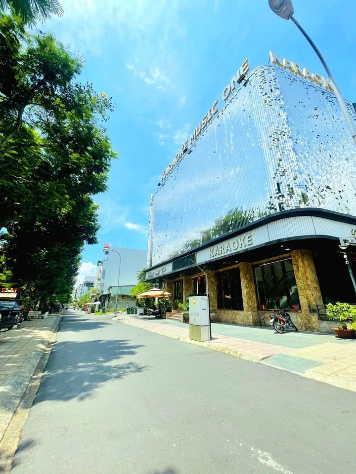 FrontHouse mặt tiền kinh doanh Linh Xuân 89m² giá 5.58 tỷ - Kinh doanh sầm uất!