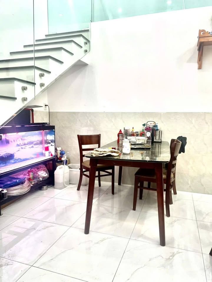 Nhà đẹp phường Tân Sơn Nhì Tân Phú 40m² giá 4.2 tỷ - Đầu tư sinh lời ngay!