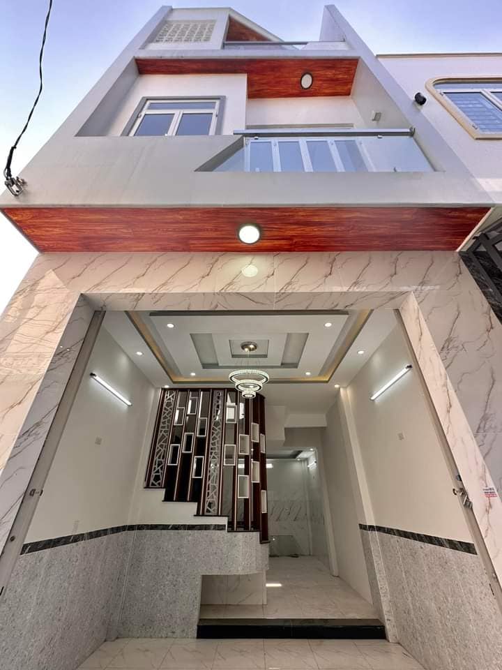 Nhà 3 tầng Bùi Thị Xuân 40.7m² giá 1.5 tỷ - Sẵn sàng vào ở!