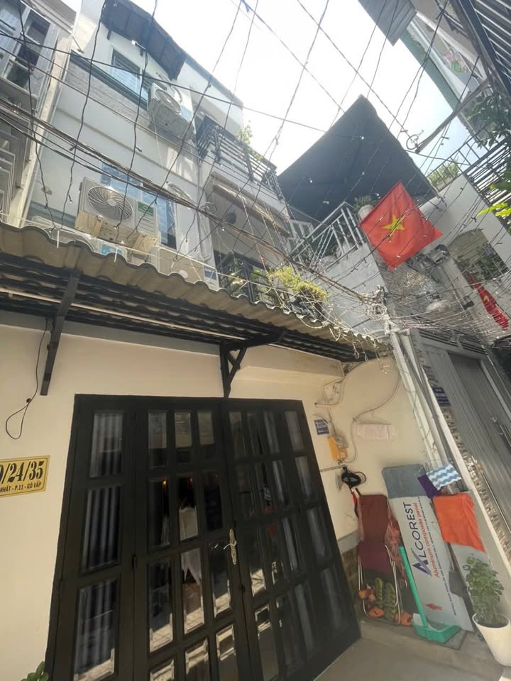 Nhà 3 tầng Gò Vấp 27m² giá 4.25 tỷ - Bán gấp chính chủ!