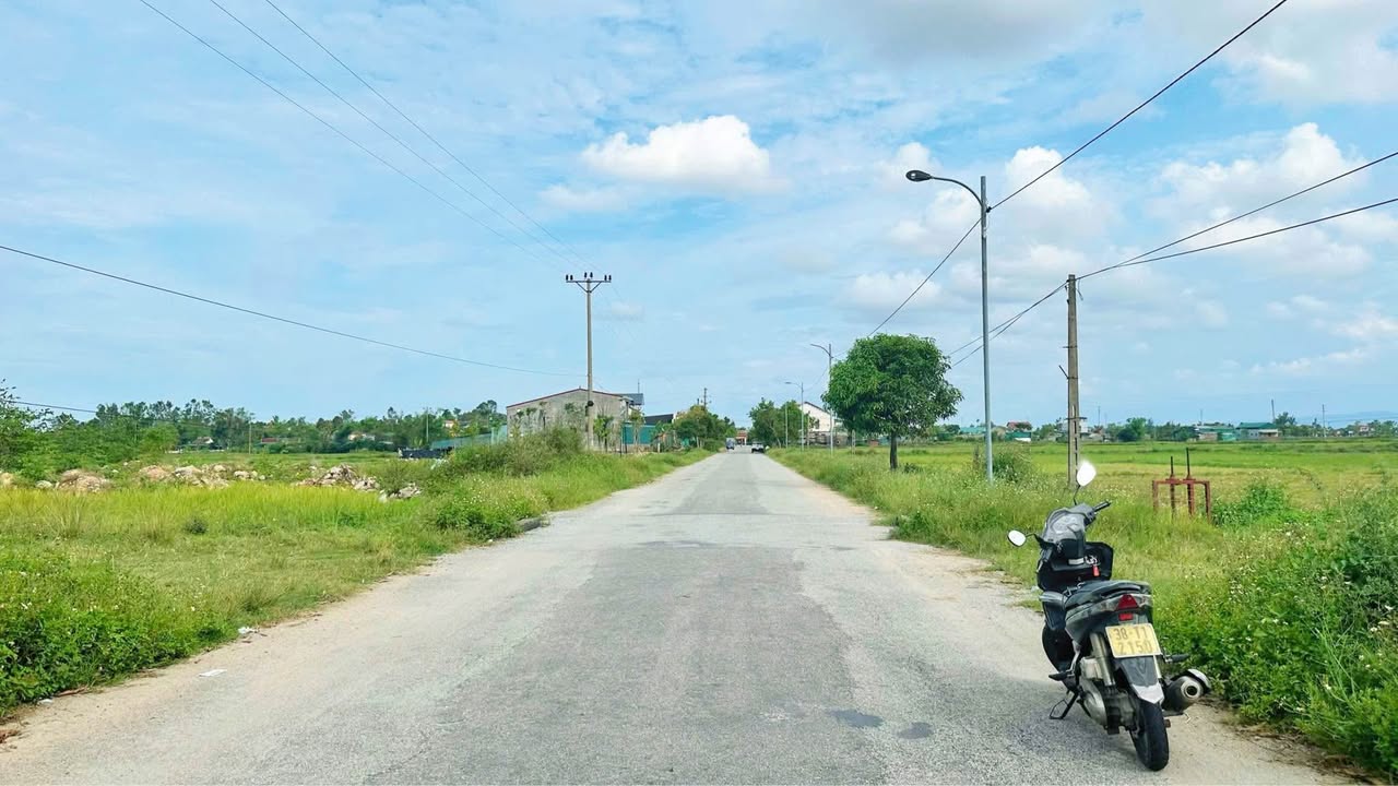 Đất thổ cư phường Hà Huy Tập, TP Hà Tĩnh 274m² giá 3.3 tỷ - Đường rộng, vị trí đẹp!