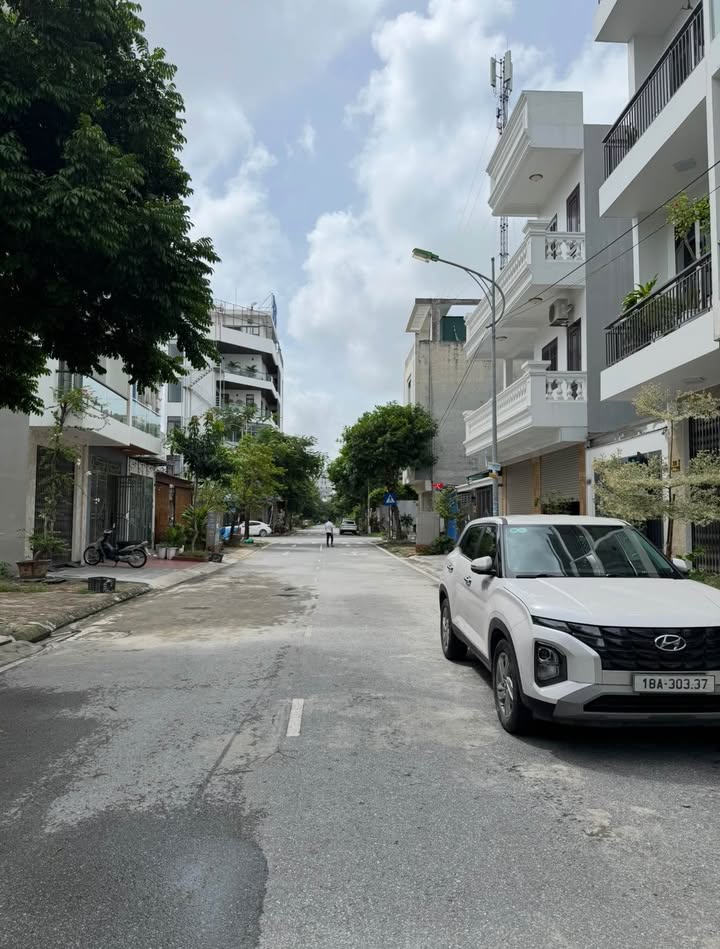 Đất nền Thống Nhất Nam Định 74m² giá 3.5 tỷ - Cơ hội đầu tư hấp dẫn!