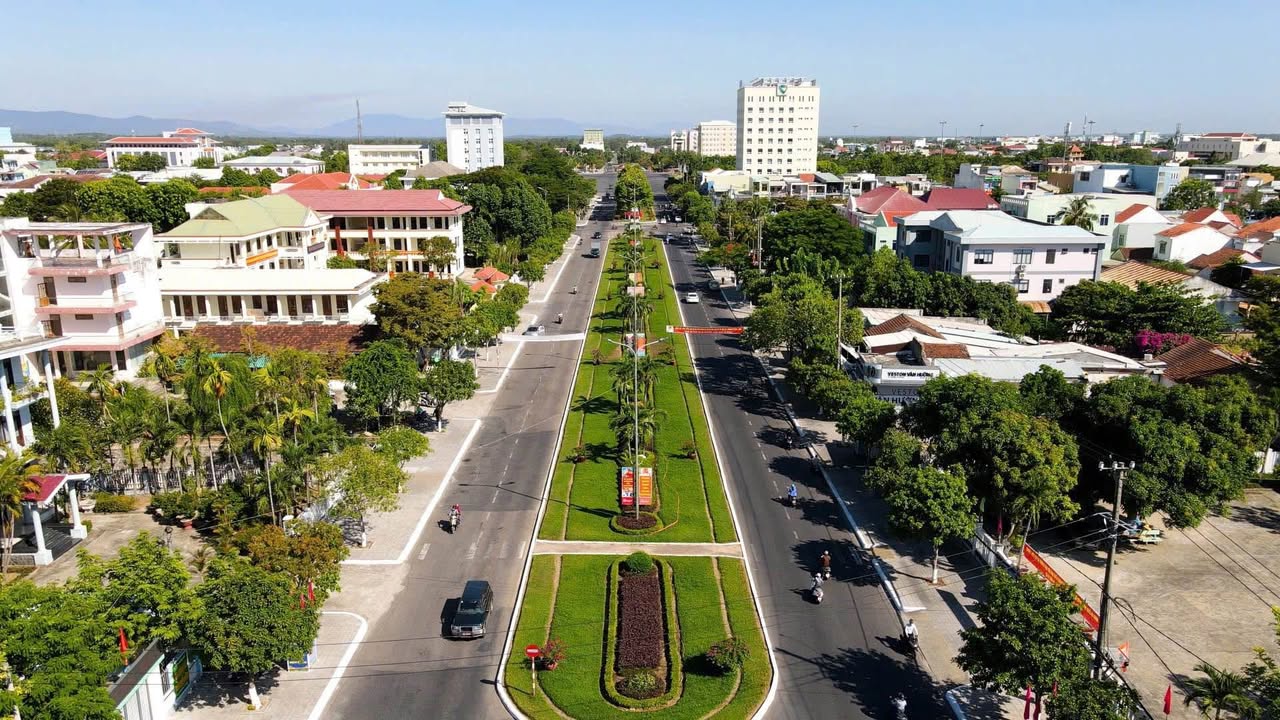 Đất nền mặt tiền Hùng Vương Tam Kỳ 420m² giá 11 tỷ - Vị trí vàng cho kinh doanh!