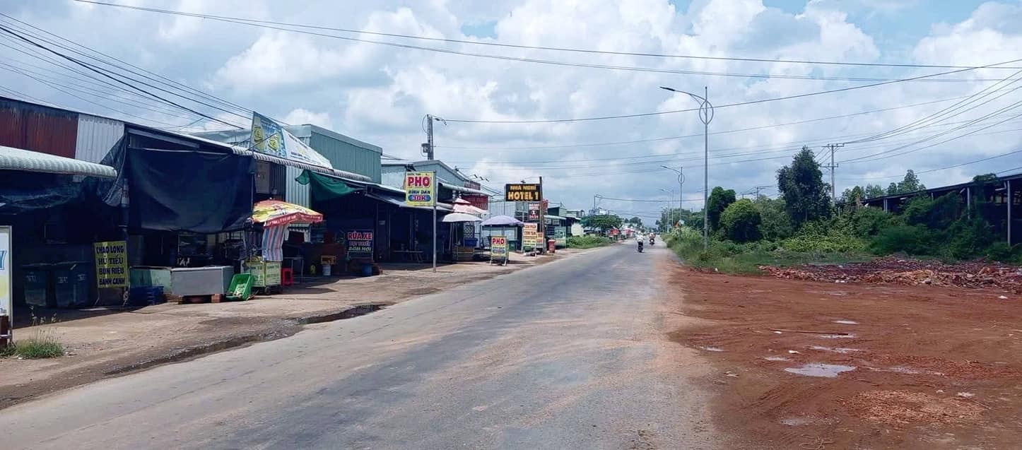 Bán đất nền mặt tiền ĐT866B, 180m² giá 1.8 tỷ - Vị trí đắc địa gần KCN Long Giang