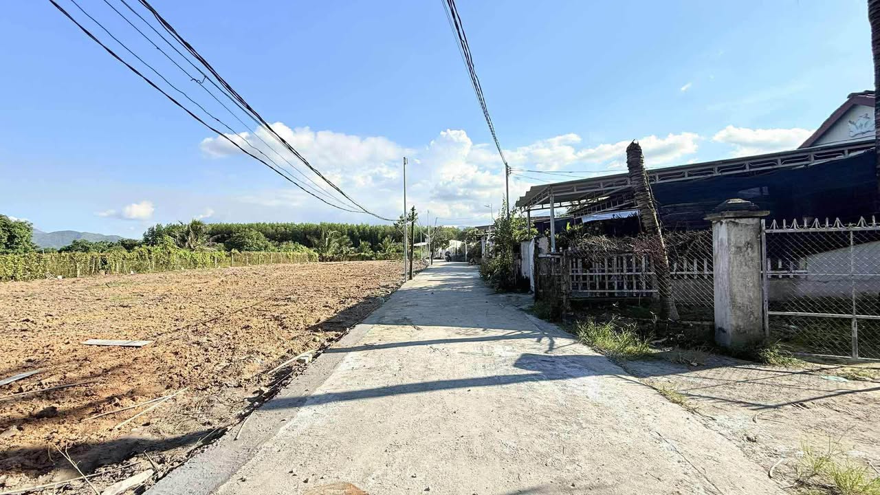 Đất Diên Phước 12 lô đường Gò Mây 109.4m² - Giá chỉ từ 530 triệu