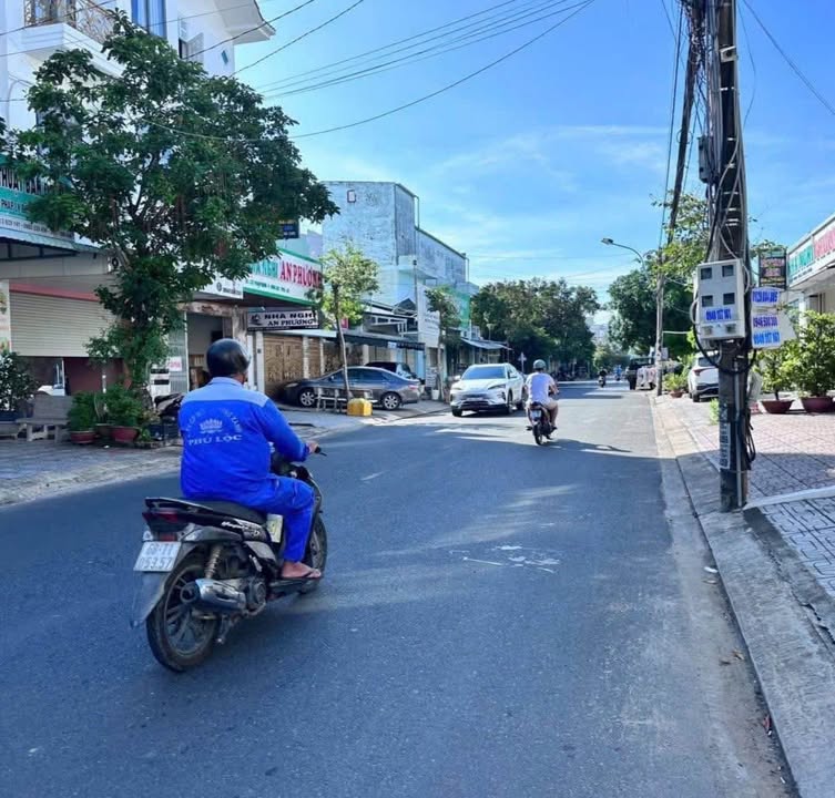 Cho thuê nhà mặt tiền Phạm Hùng, Rạch Giá 100m² giá 5 triệu - Vị trí kinh doanh lý tưởng!