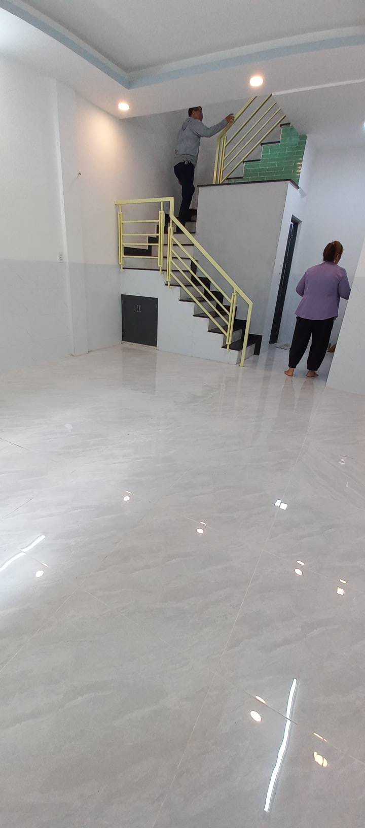 Nhà cho thuê Lý Nam Đế, Quận 11, 32m² - Nhà mới sửa, gần chợ thuận tiện kinh doanh