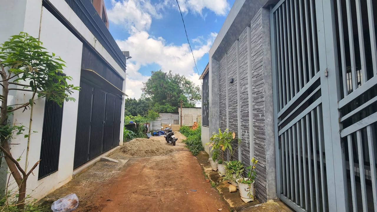 Đất nền hẻm 123 Nguyễn Lương Bằng, Tân Lập, Đắk Lắk - 120m² chỉ 1.15 tỷ, sổ đỏ chính chủ!