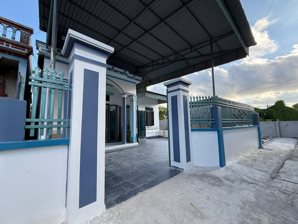 Nhà bán tại Hải Lộc, Hậu Lộc 130m² giá 1.3 tỷ - Thiết kế hiện đại, sẵn sàng ở ngay!