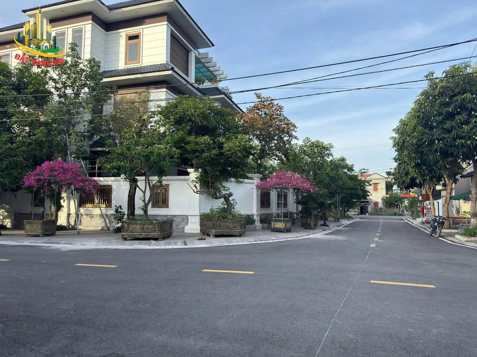 Đất nền khu Đồng Si Ninh Mỹ 111m² giá 6.7 tỷ - Vị trí vàng, dân cư cao cấp!