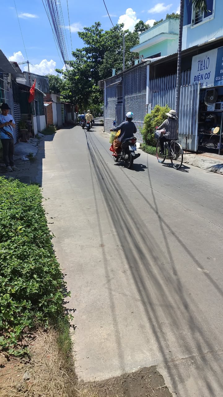 Nhà cấp 4 đường lớn Vĩnh Ngọc 100m² giá 950 triệu - Gần biển và khu tắm bùn I-resort!