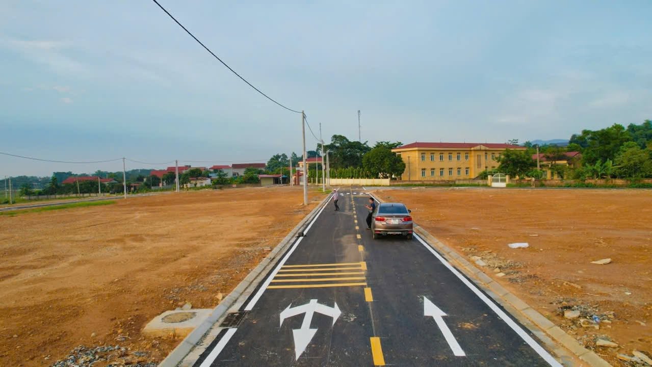 Đất nền Thắng Sơn, Thanh Sơn 300m² chỉ 2.4 tỷ - Vị trí đắc địa gần trung tâm!