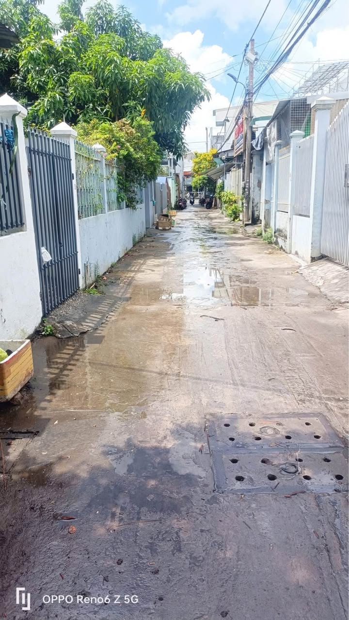 Nhà gỗ Hẻm 1 Mỹ Lộc 118m² giá 2 tỷ - Gần trung tâm Long Xuyên!