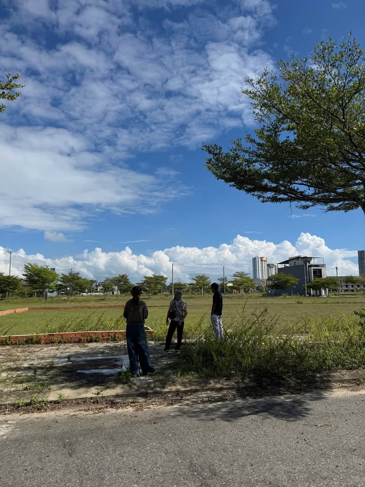 Đất nền Điện Ngọc 273m² giá chỉ 20 triệu/m² - Lô góc hai mặt tiền đường rộng 27m!