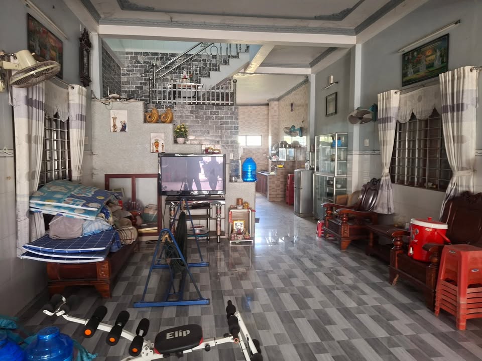 Nhà mặt tiền Đường Tỉnh 868, xã Long Trung, huyện Cai Lậy 110m² giá 5.5 tỷ - Sổ đỏ chính chủ!