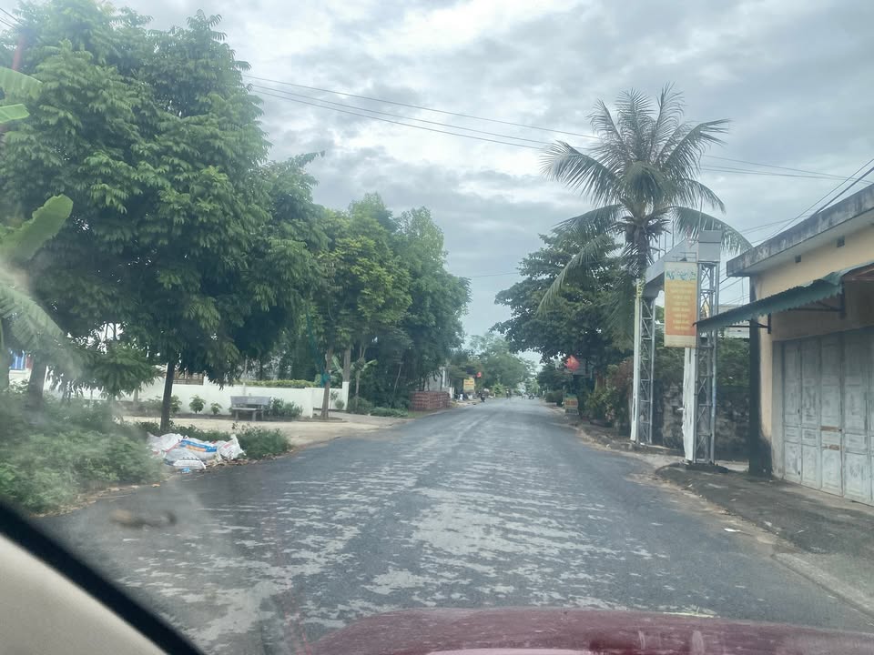 Đất thổ cư Yên Hùng, Yên Định 226.2m² giá 800 triệu - Sổ đỏ chính chủ, vị trí đẹp!