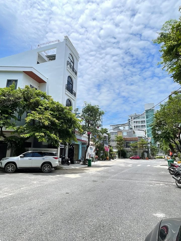 Đất nền góc 2 mặt tiền Tạ Mỹ Duật, 148m² - Cơ hội đầu tư tuyệt vời!