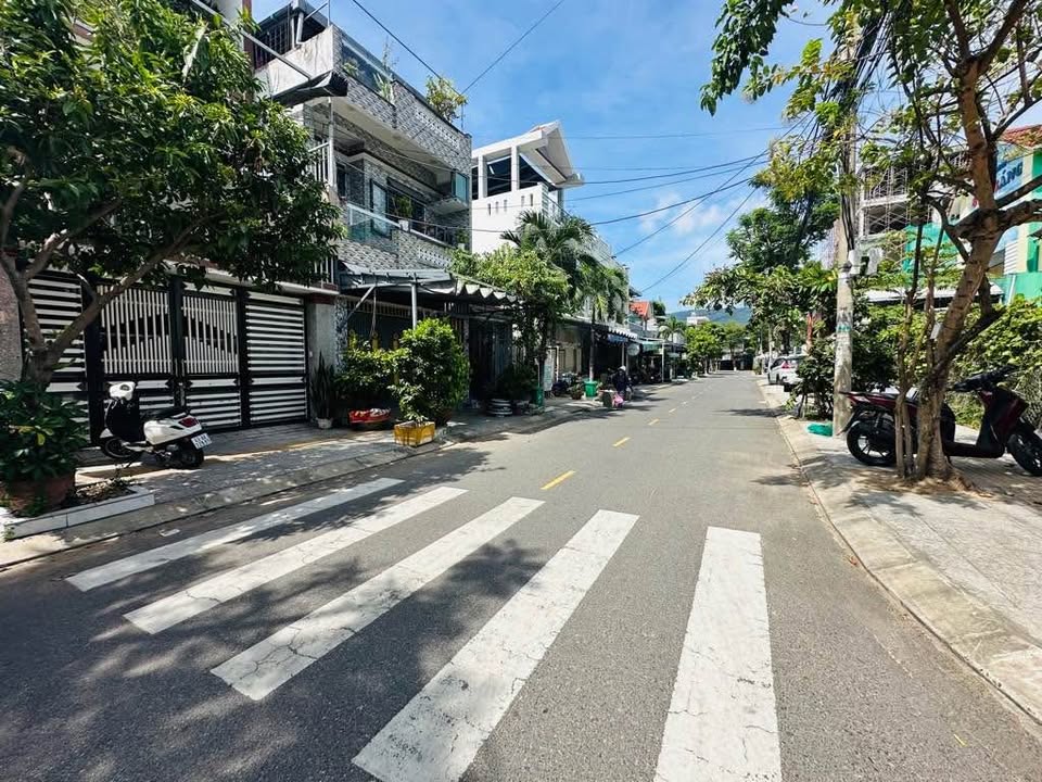 Đất mặt tiền đường Vũ Tông Phan, Đà Nẵng 122m² giá chỉ 8 tỷ - Tiềm năng đầu tư lớn!