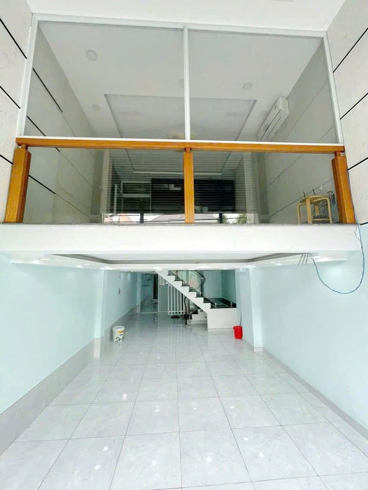 Nhà mặt tiền đường Số Tân Quy, Quận 7 - Diện tích 64m², giá 40 triệu/tháng - Kinh doanh sầm uất!