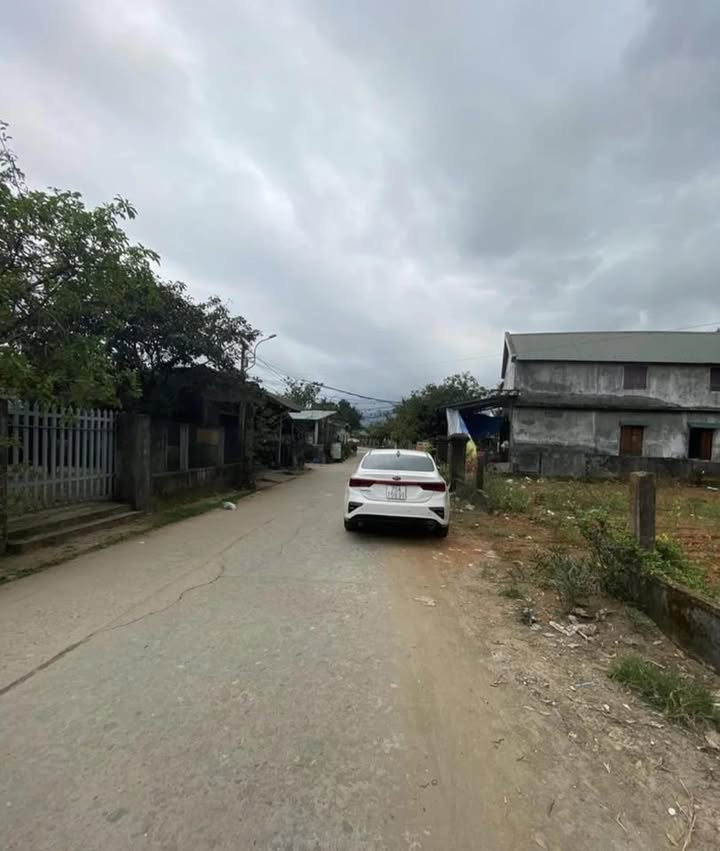 Đất mặt tiền đường Cổ Loa, Thị trấn Phú Lộc, 167.1m² chỉ 1.3 tỷ - Vị trí đắc địa!